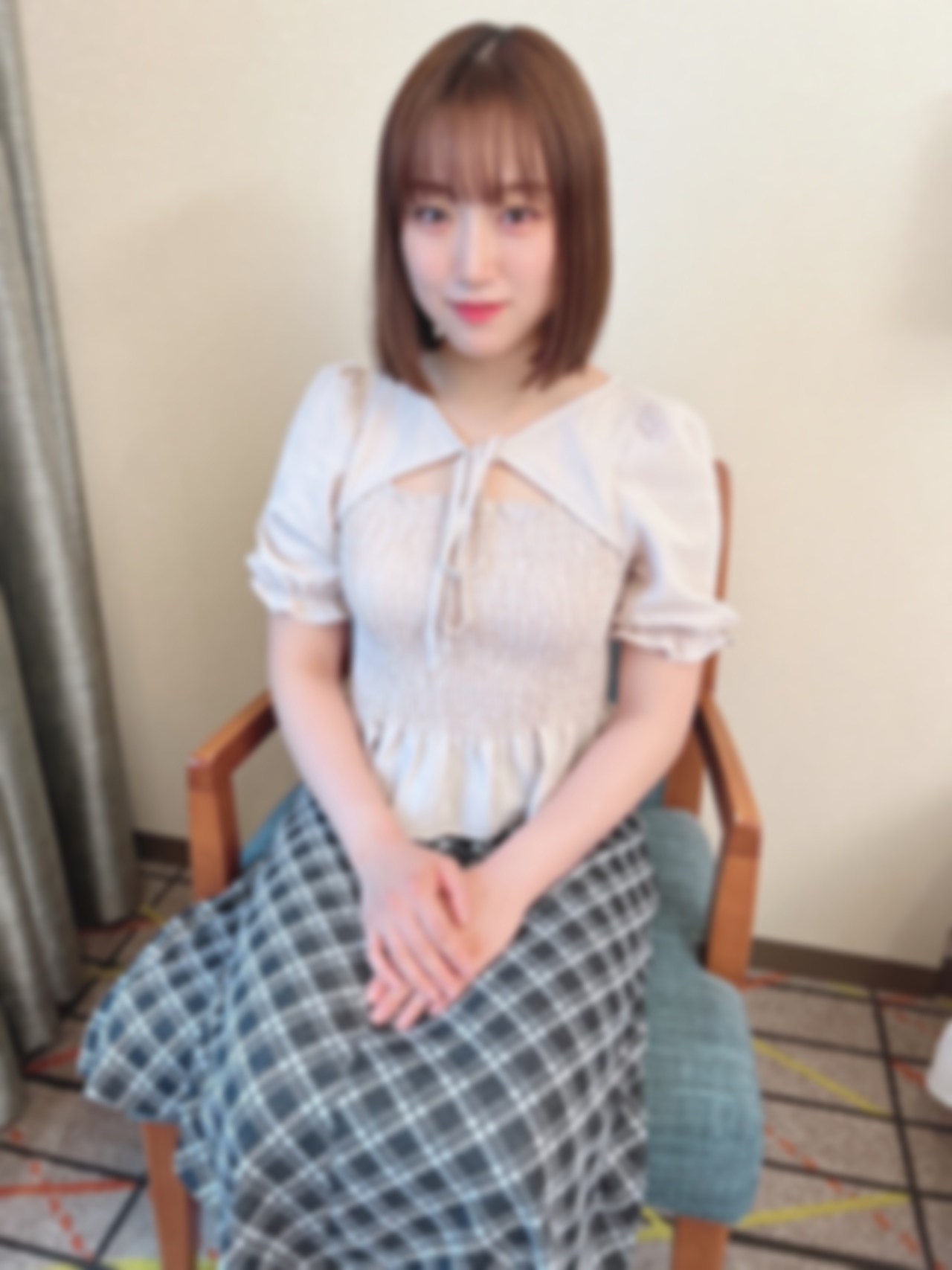 FC2-4312471 「わたし実は処， 女なんです··」男性経験0人の美女がここに処，女を捧げます。ど-cd2